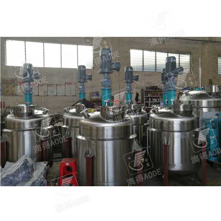 5000L不鏽鋼(gang)反應釜(fu)