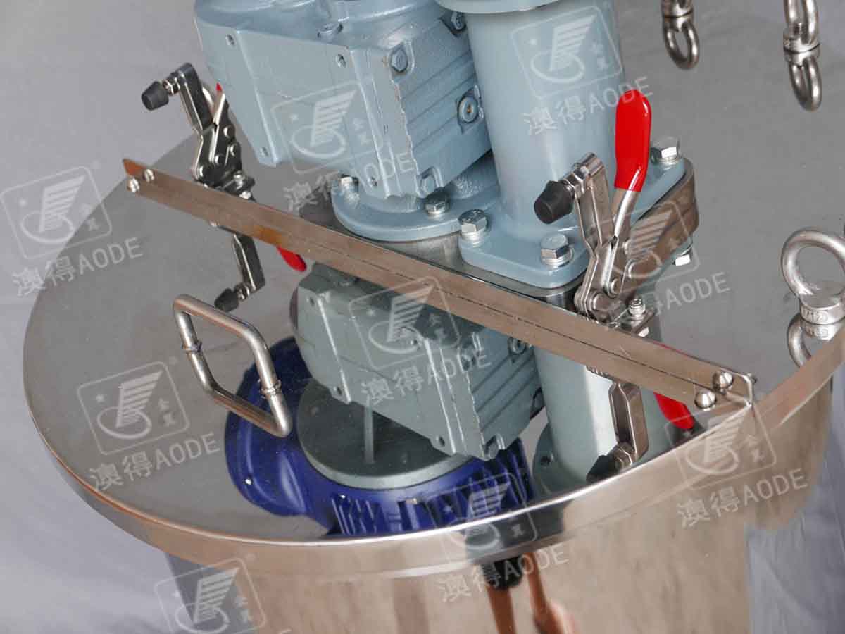 150L高(gao)低速中(zhōng)轉缸