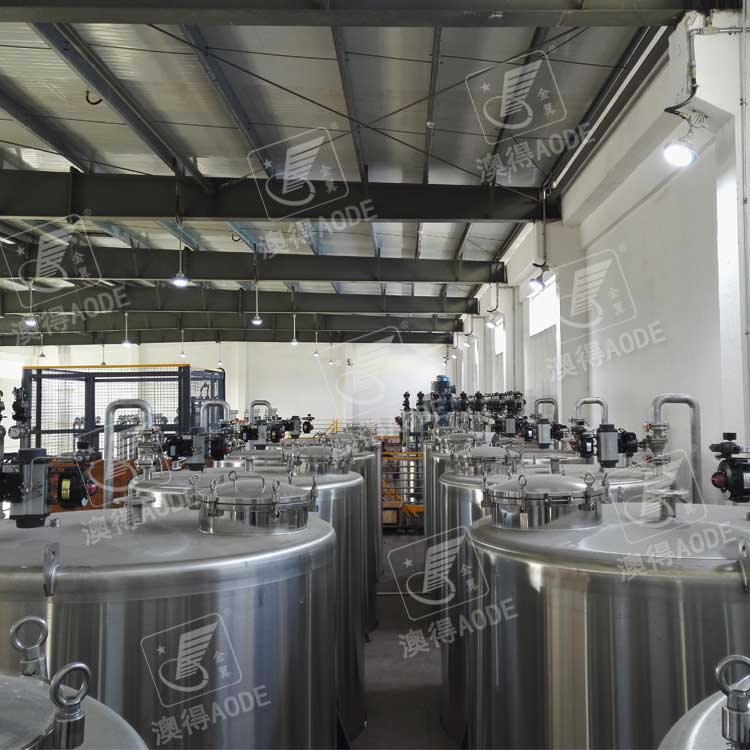 不鏽鋼儲罐(guan)