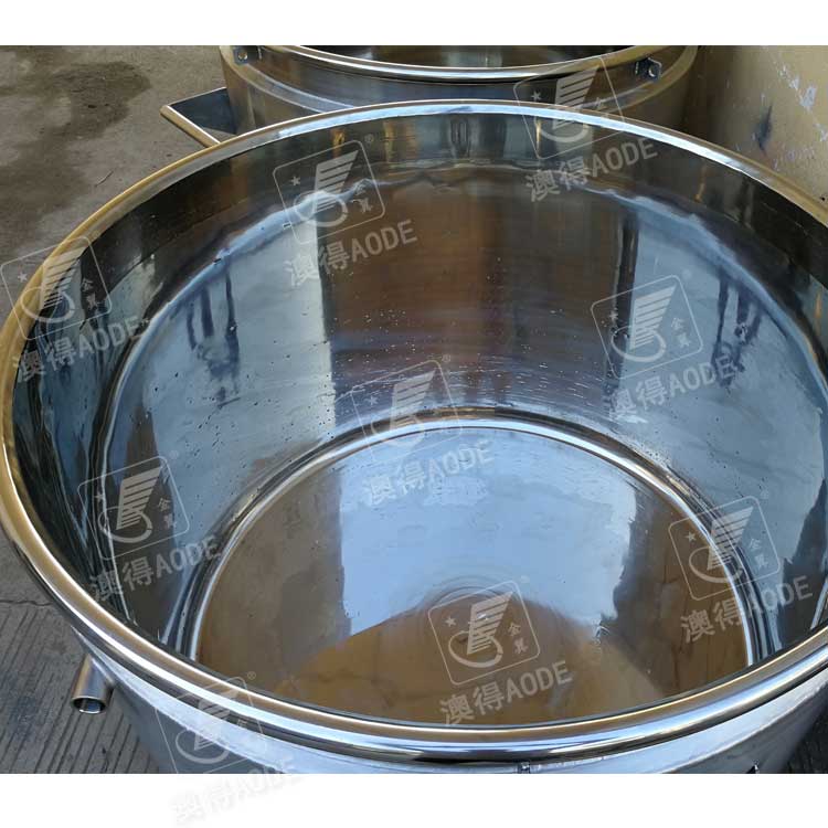 不鏽鋼拉(lā)缸